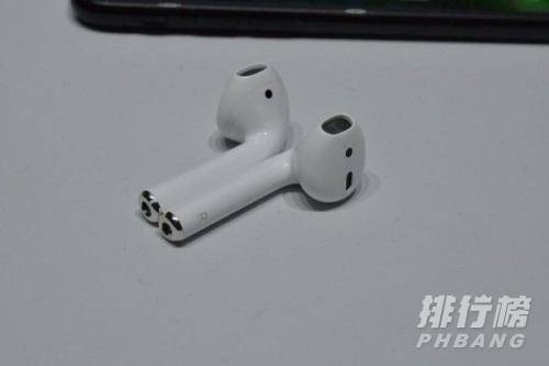 iphone12的耳机孔在哪_iphone12耳机孔位置