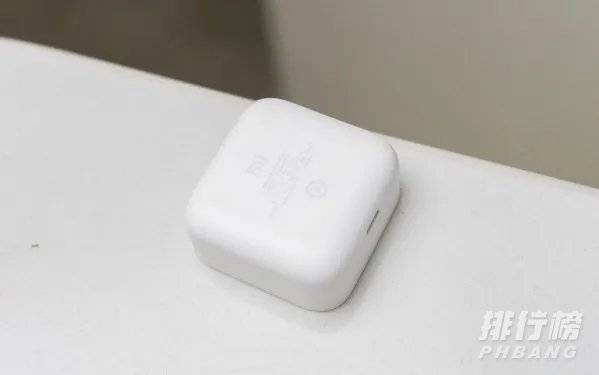 小米air2se和红米airdots2区别_小米air2se和红米airdots2哪个好