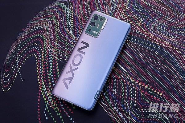 中兴axon30pro开箱_中兴axon30pro全面评测