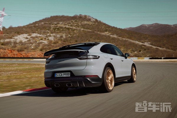 2022款保时捷Cayenne Turbo GT