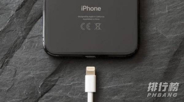 iPhone13充电接口是typc吗_iPhone13充电接口是不是typc