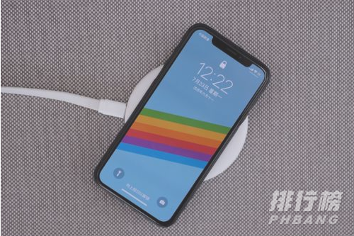 iphone13怎么充电_iphone13有没有充电口