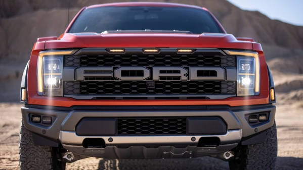 美国农场主狂喜！V8版福特F-150猛禽R或今年秋季推出